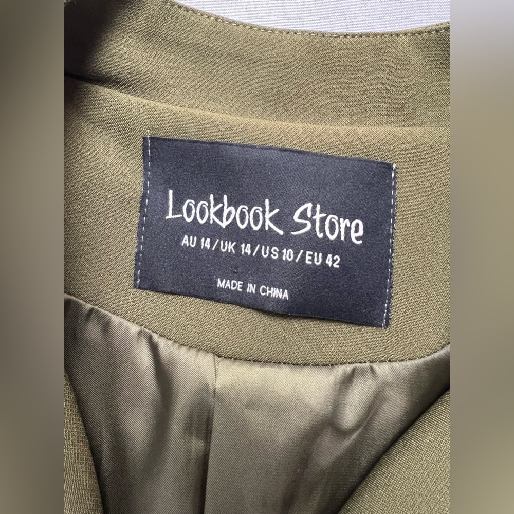 Lookbook Store Peplum Waist Blazer - Picture 3 of 12